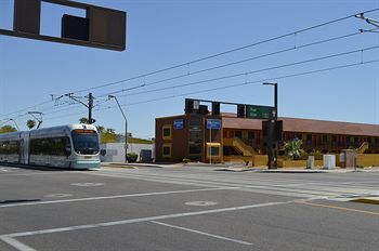 Hotel Rodeway / Near Asu Tempe