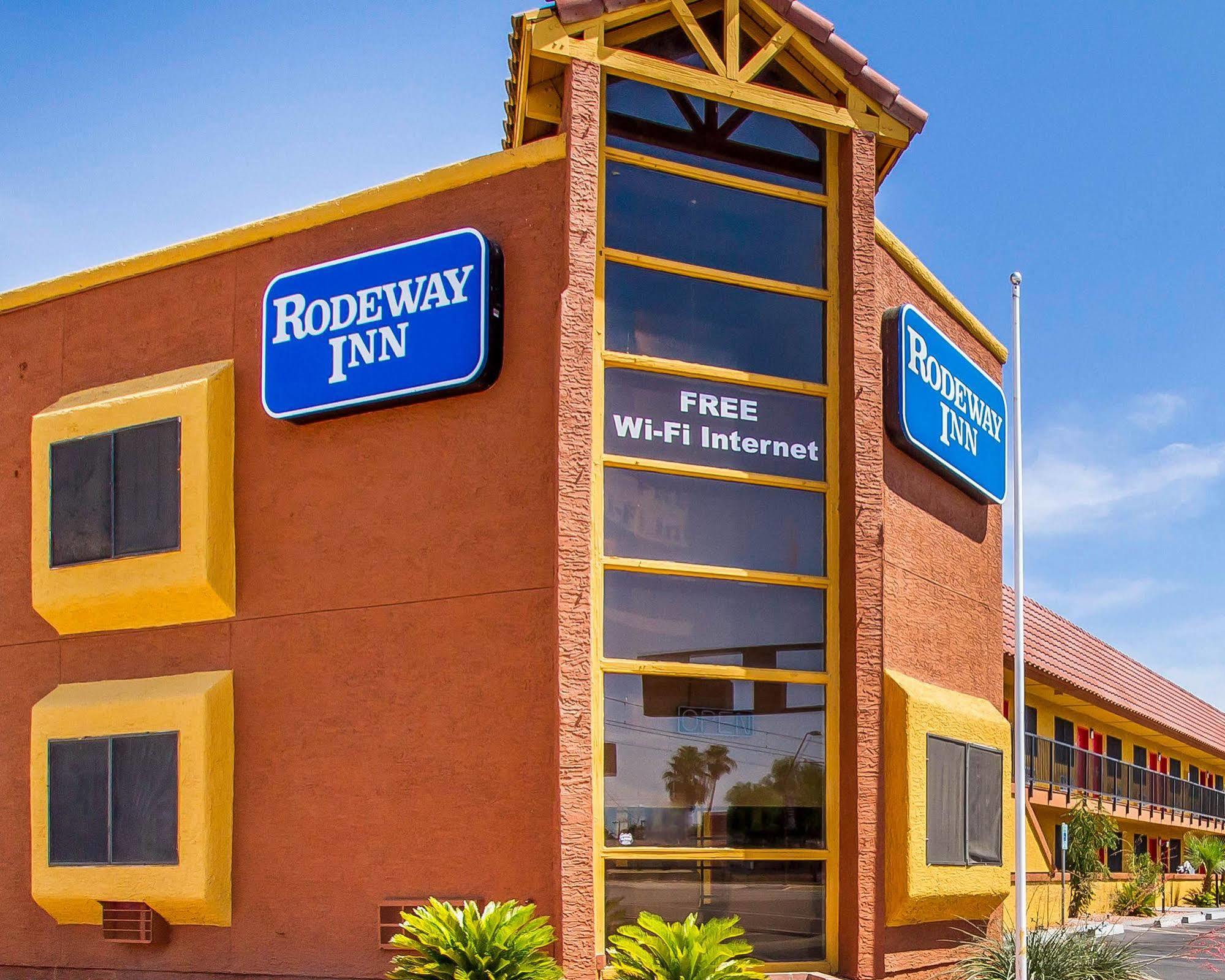 Rodeway / Near Asu Hotel